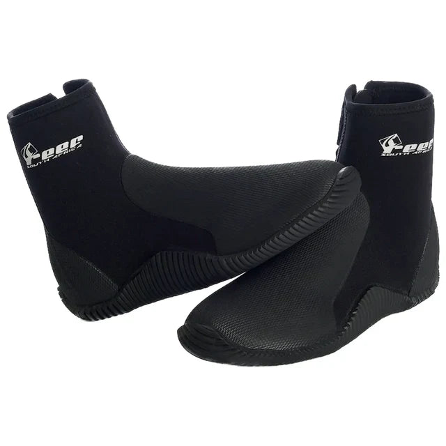 REEF DIVING BOOTS MEDIUM